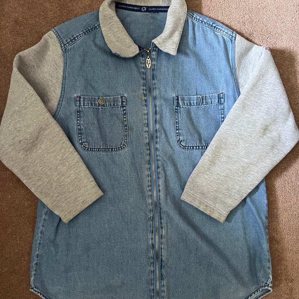 Gloria Vanderbilt Blue Denim Jacket with Gray Collar
